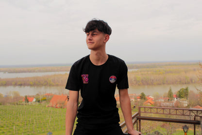 💜ROZE - NARANDŽASTI🧡/QR KOD OVERSIZE CRNA MAJICA UNISEX